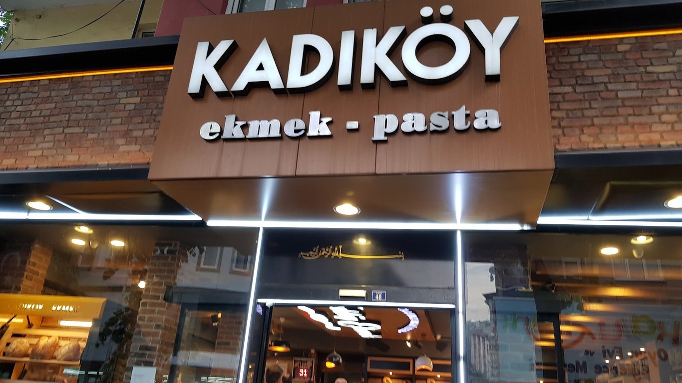 Kadıköy Lüks Ekmek Unlu Mamülleri