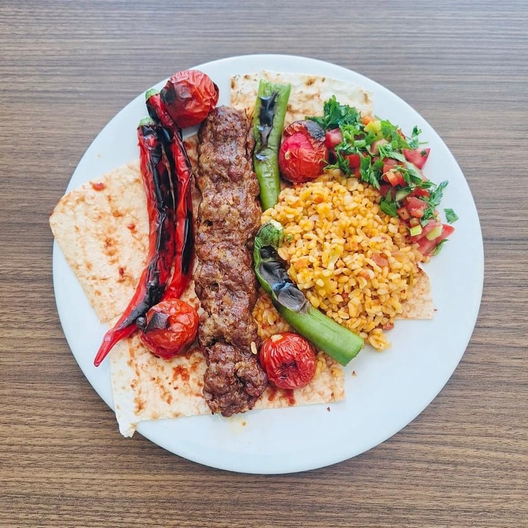Kartepe Kebap & Cafe — fotoğraf 3