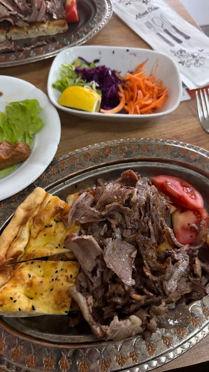 Mutlu Döner