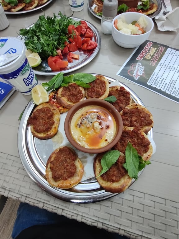 Gül Pide & Lahmacun