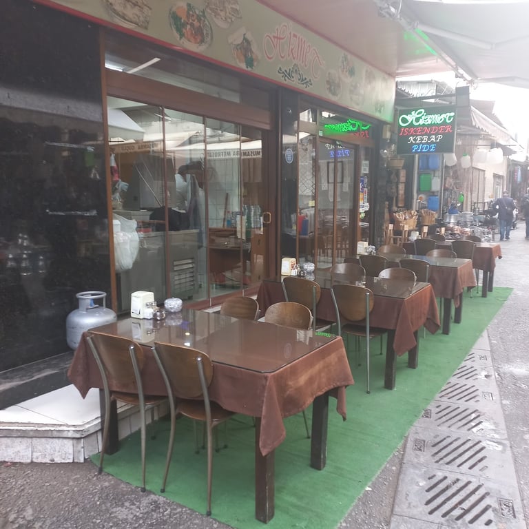 Hizmet Pide ve Kebap Salonu