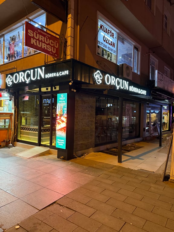 ORÇUN BÖREK & CAFE