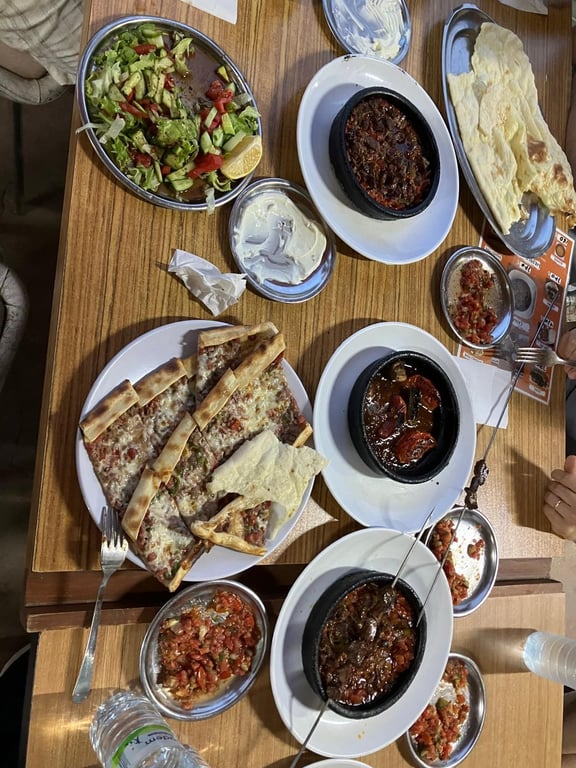 Kanyon Asmalı Konak