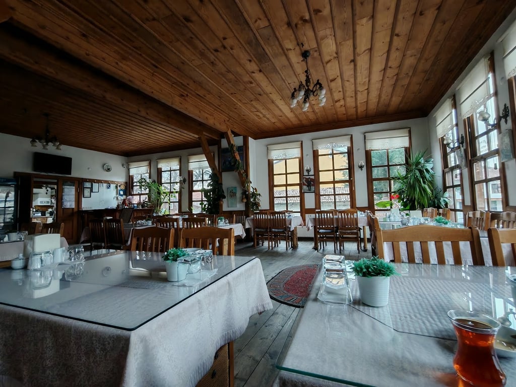 Hanımeli Kafeterya Yöresel Ev Yemekleri — fotoğraf 1