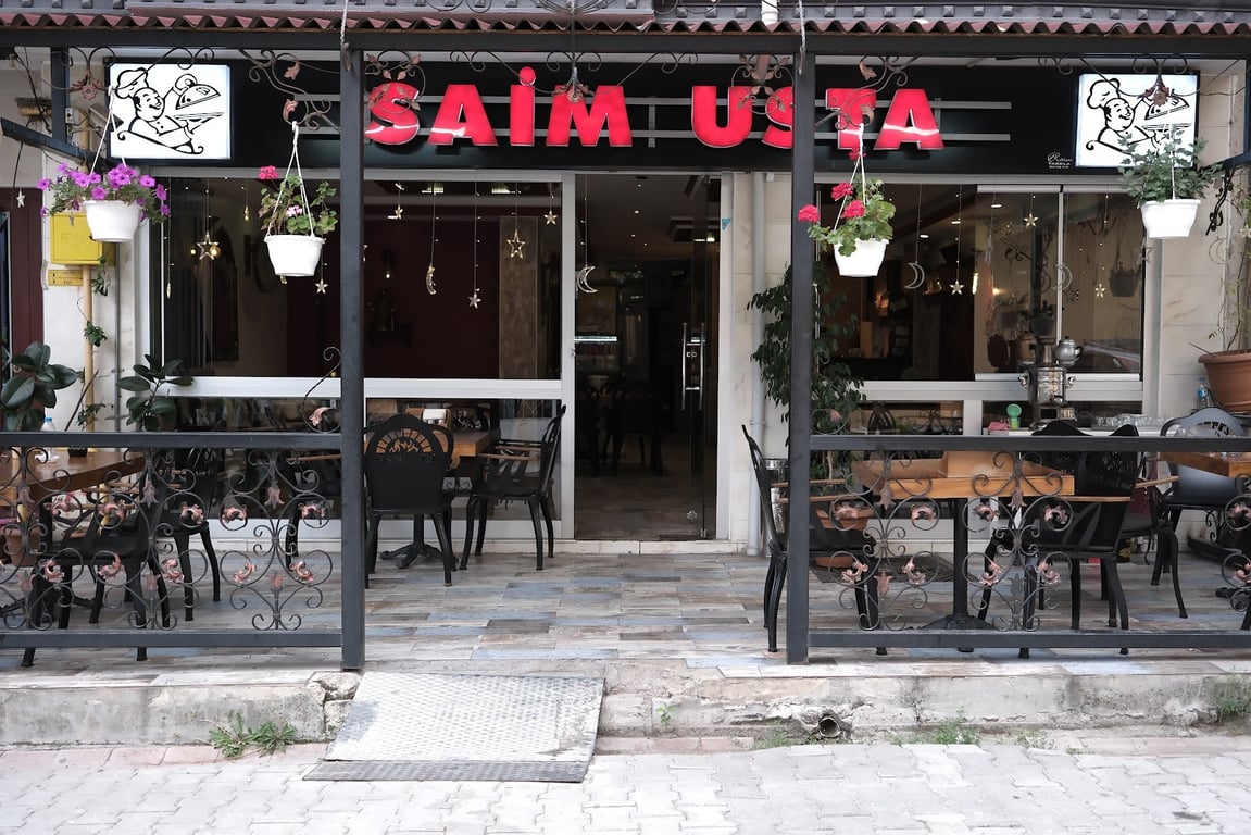 Saim Usta