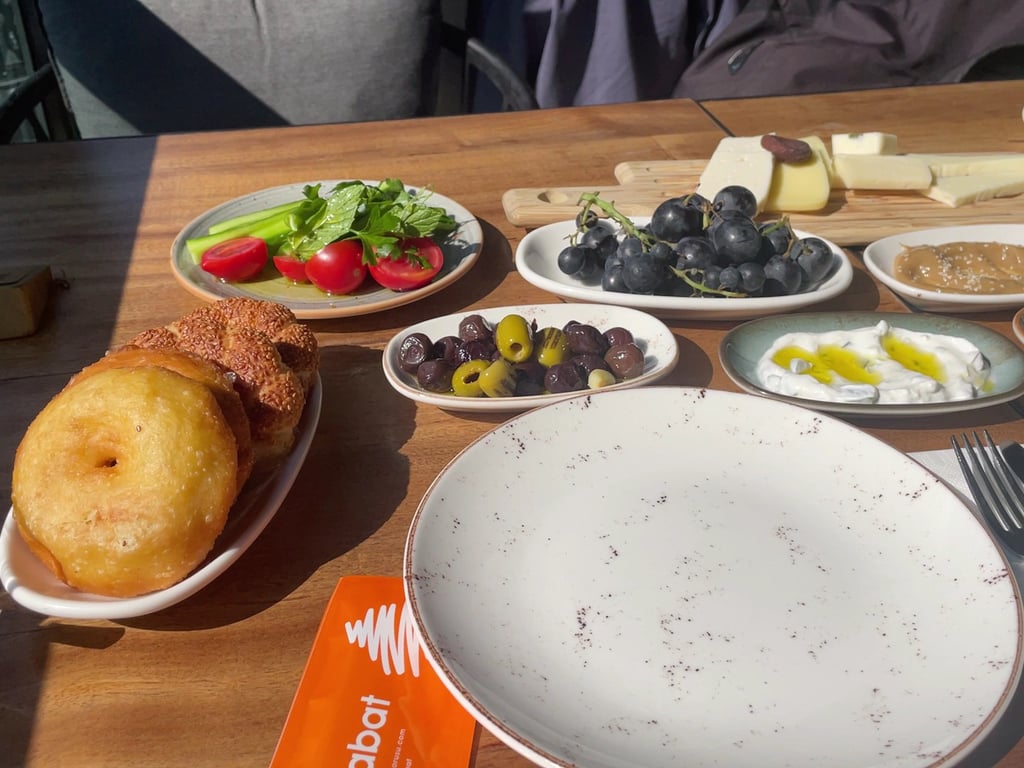 Mihrabat Korusu