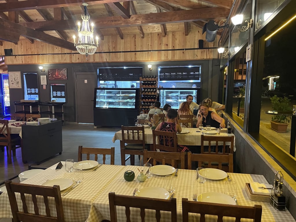 Avlu Restaurant