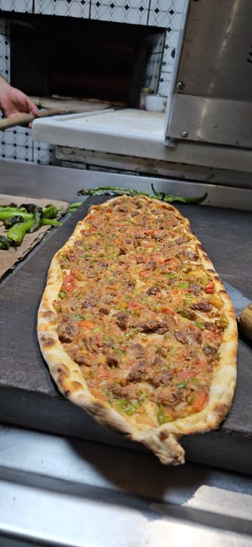 Dedem Köfte Pide Ve Kebap Solonu