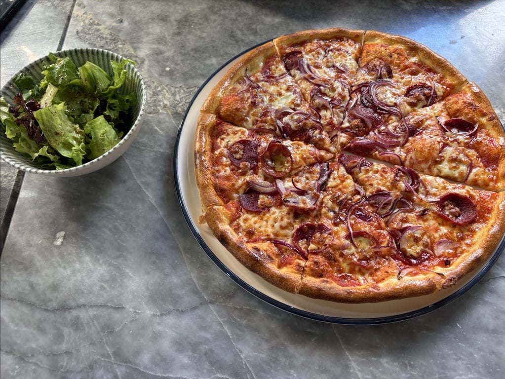 Uncle's Pizza House
