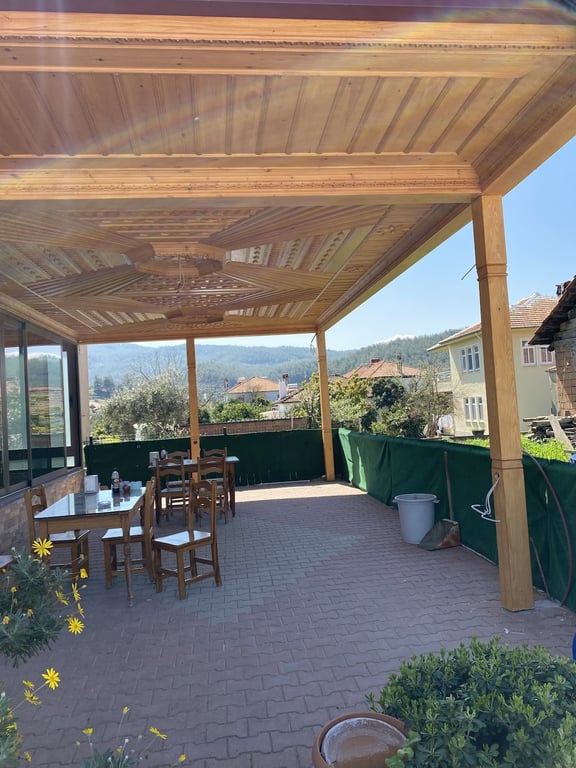 Kardeşler Pide Salonu