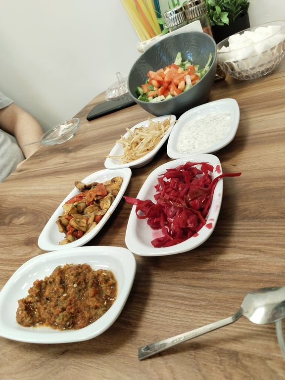 Usta Eli Pide & Lahmacun