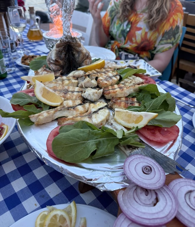 Burgazada Sahil Ayvalık Cunda Mutfağı