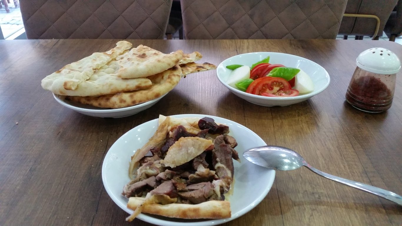 Tatvan Büryan Salonu