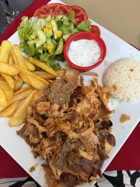 Zoro Restoran
