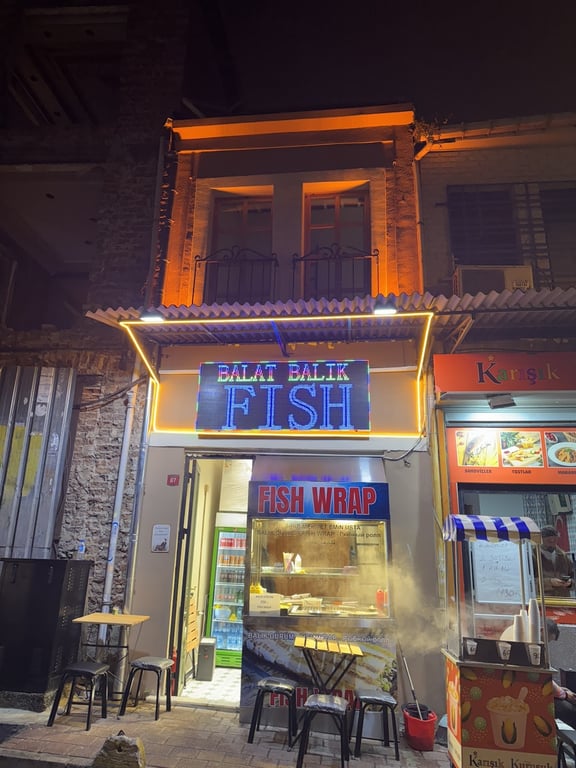 Balat Balık Dürüm Mehmet Emin Usta