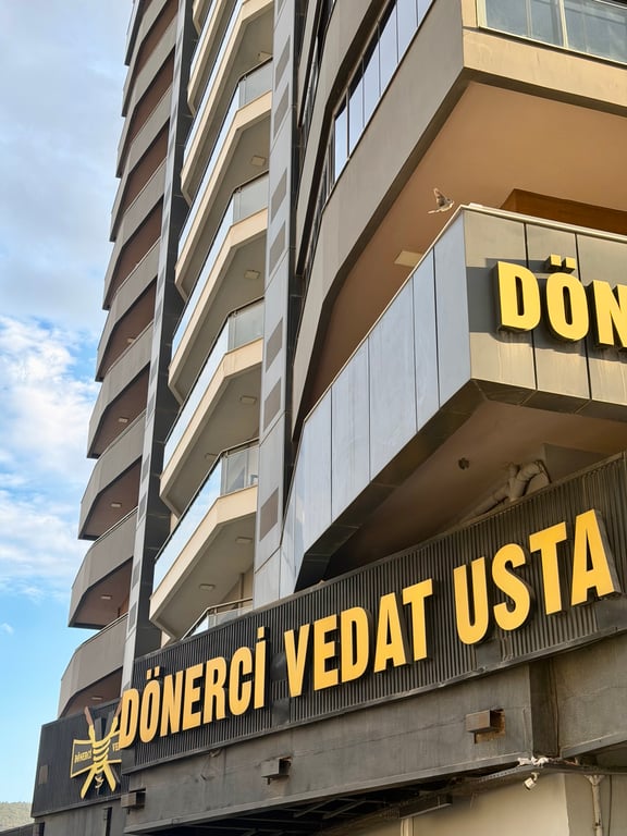 Dönerci Vedat Usta