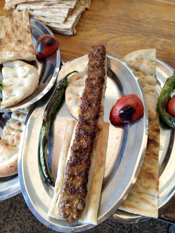 Beyti Kebap Salonu Kebapçı Niyazi Usta