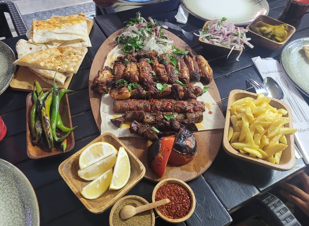 Urfalı Dürümcü Ali Usta