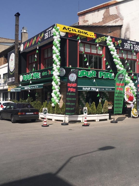 Budur pide köfte çorba