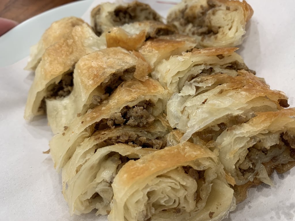 Örnek Börek