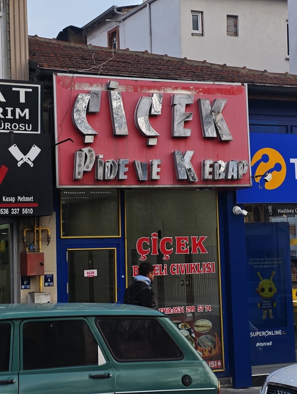 Çiçek develi cıvıklısı Develi