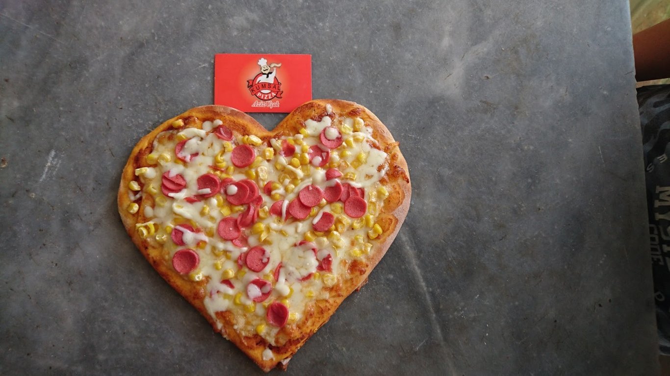 Kumsal Pizza