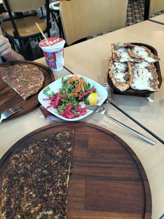 Öz Pide Dünyası