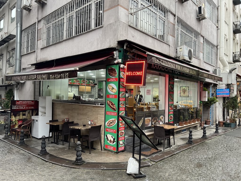 Yeni Karadeniz Pide Kebap Salonu
