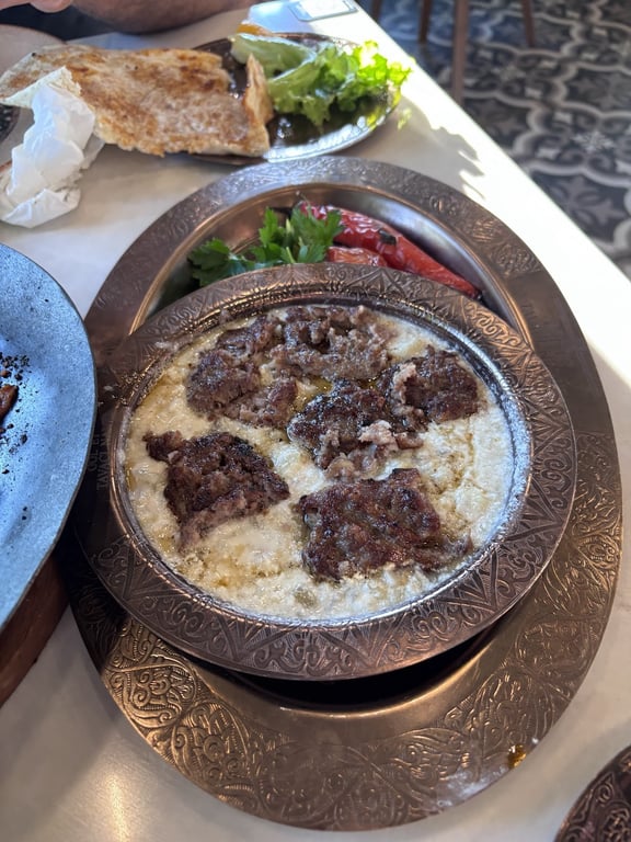 Tavacı Namık Göl Et