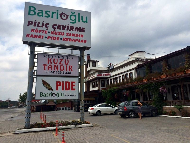 Basrioğlu Piliç Çevirme