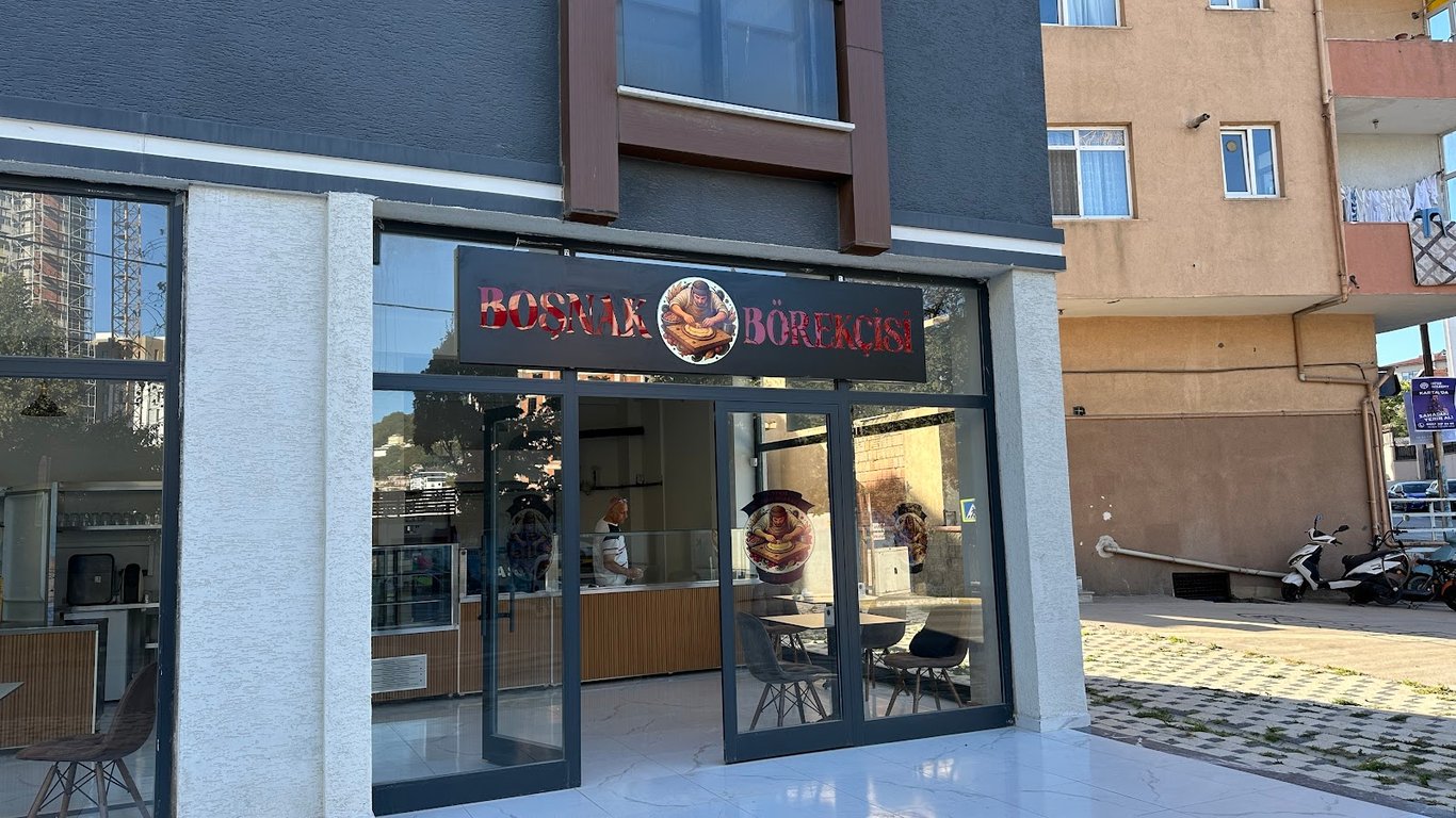 Ustam Boşnak Börekçisi Cafe