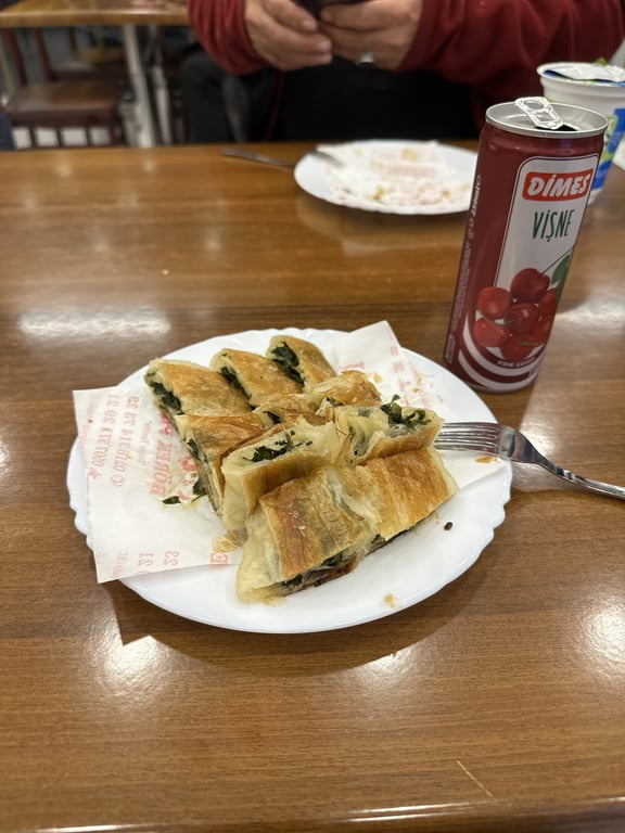 Uslu Börek