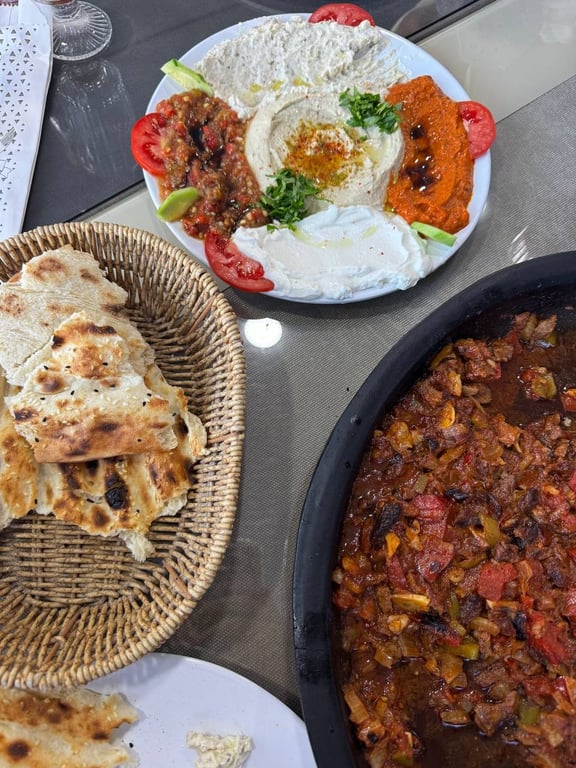 Mutlu Resturant