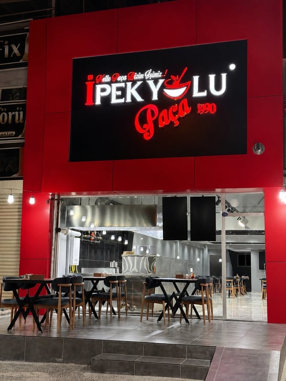 İpekyolu Paça