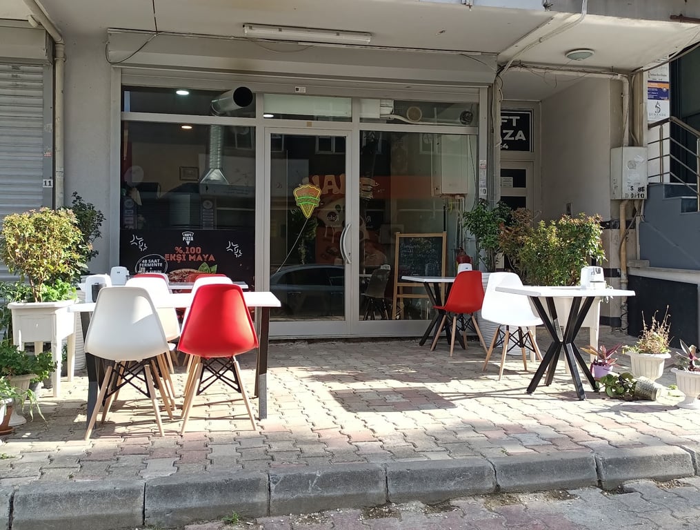 Nape Pizza