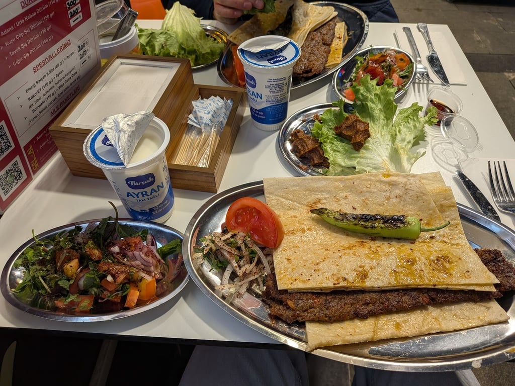 Bilezzet Kebap