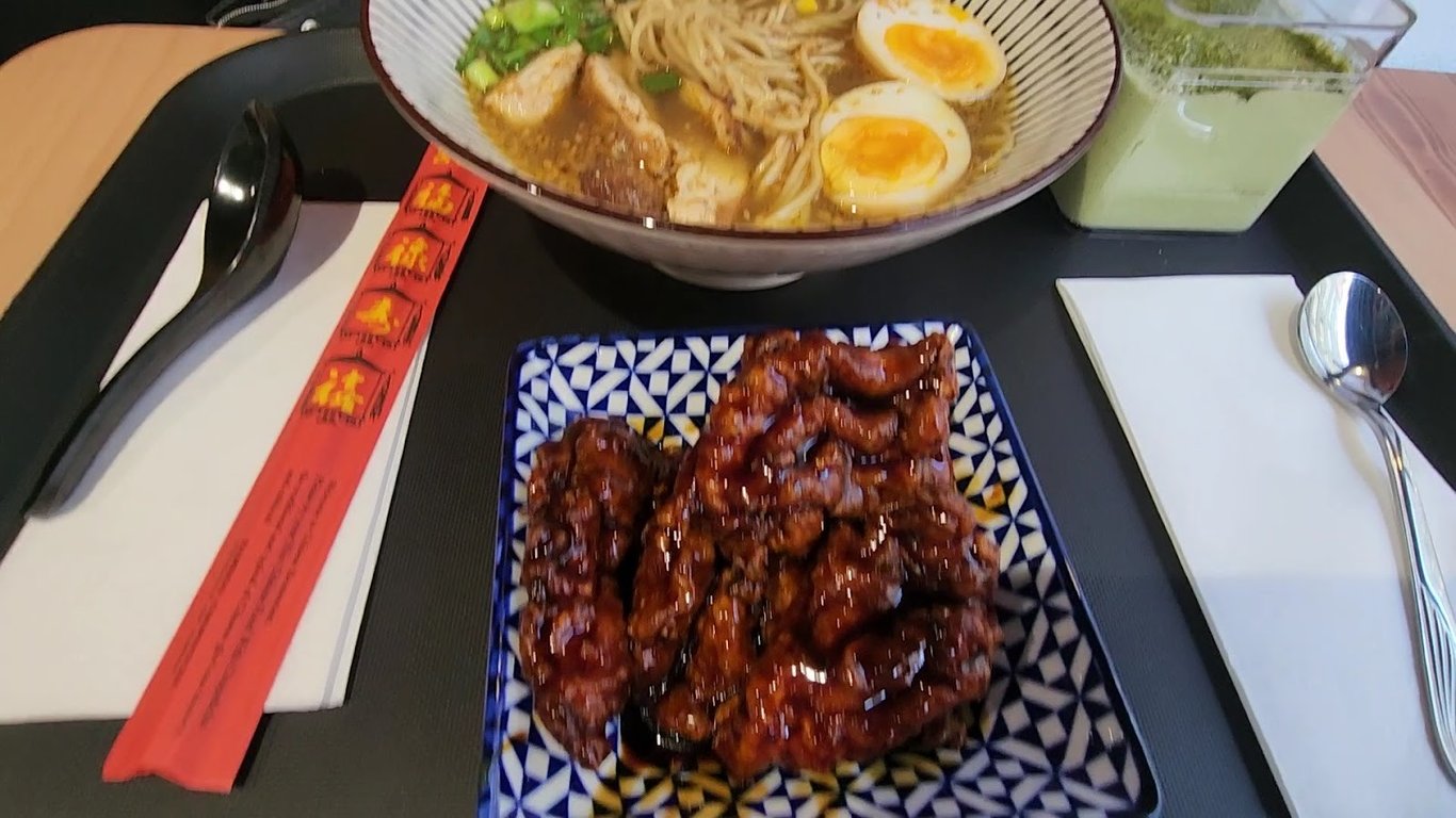 Miso Ramen Moda — Foto 3