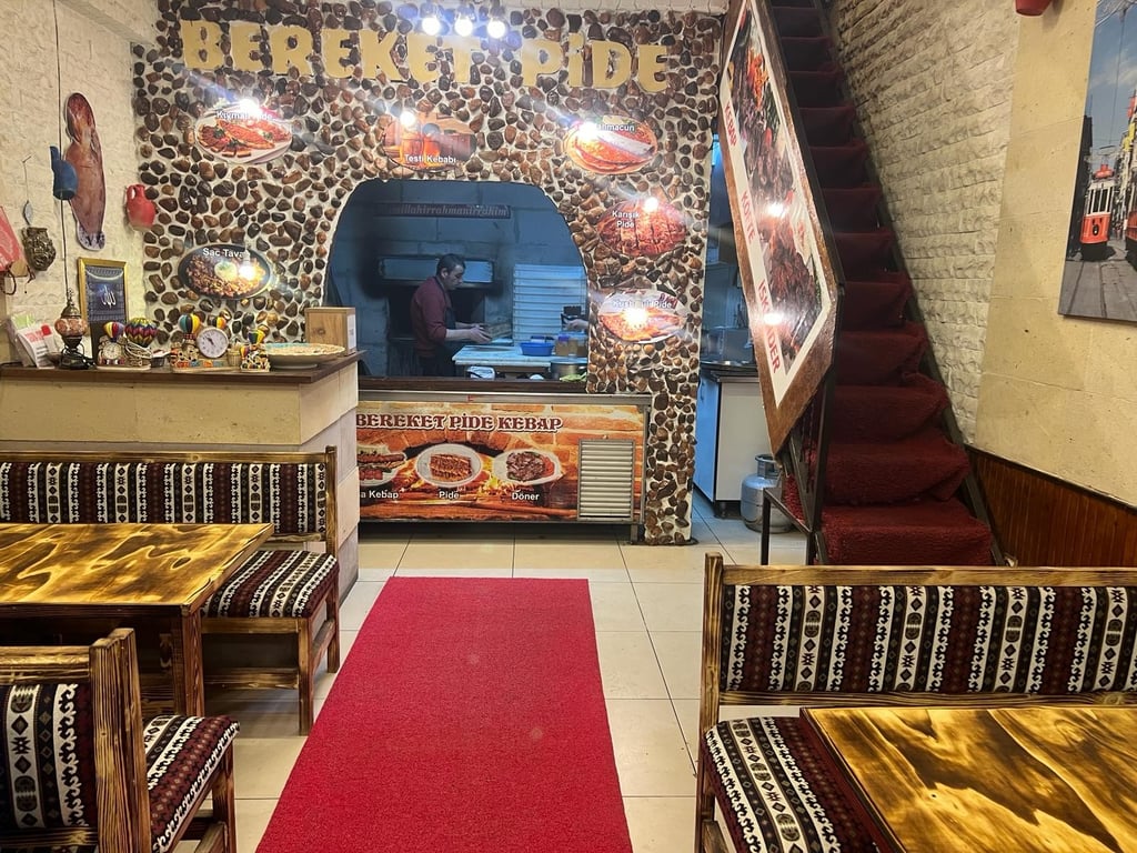Öz Bereket Kebap İskender Testi Kebapı