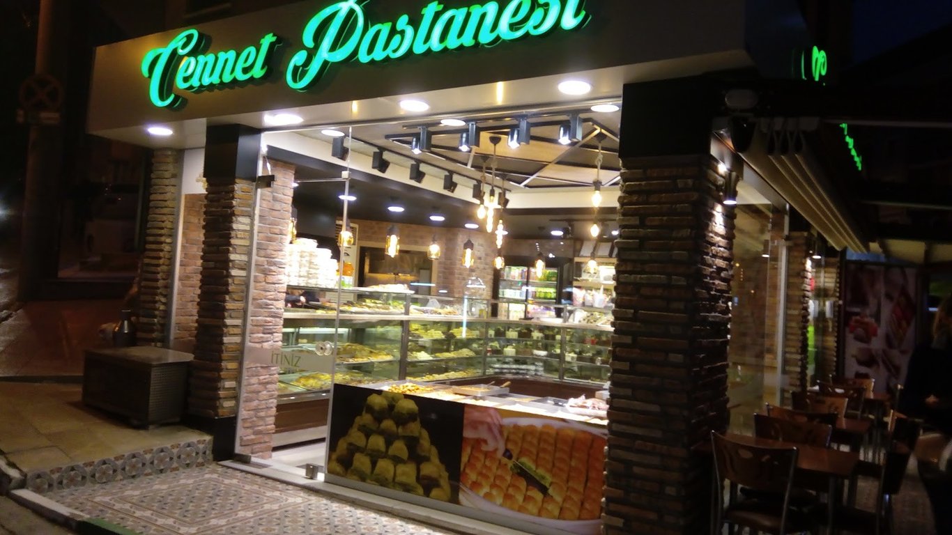 Cennet Pastanesi