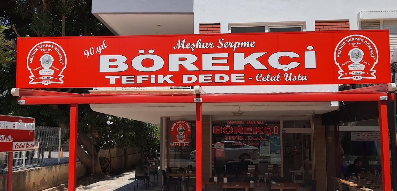 MEŞHUR SERPME BÖREKCİ TEFİK Dede - Celal Usta