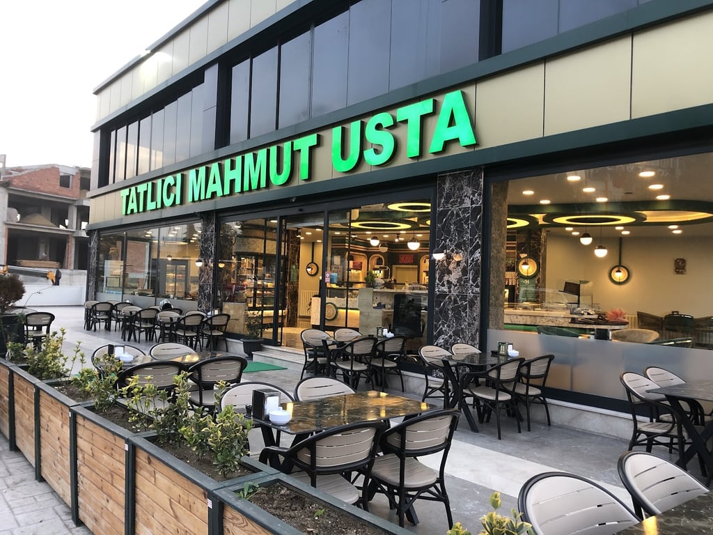 Tatlıcı Mahmut Usta BAŞİSKELE