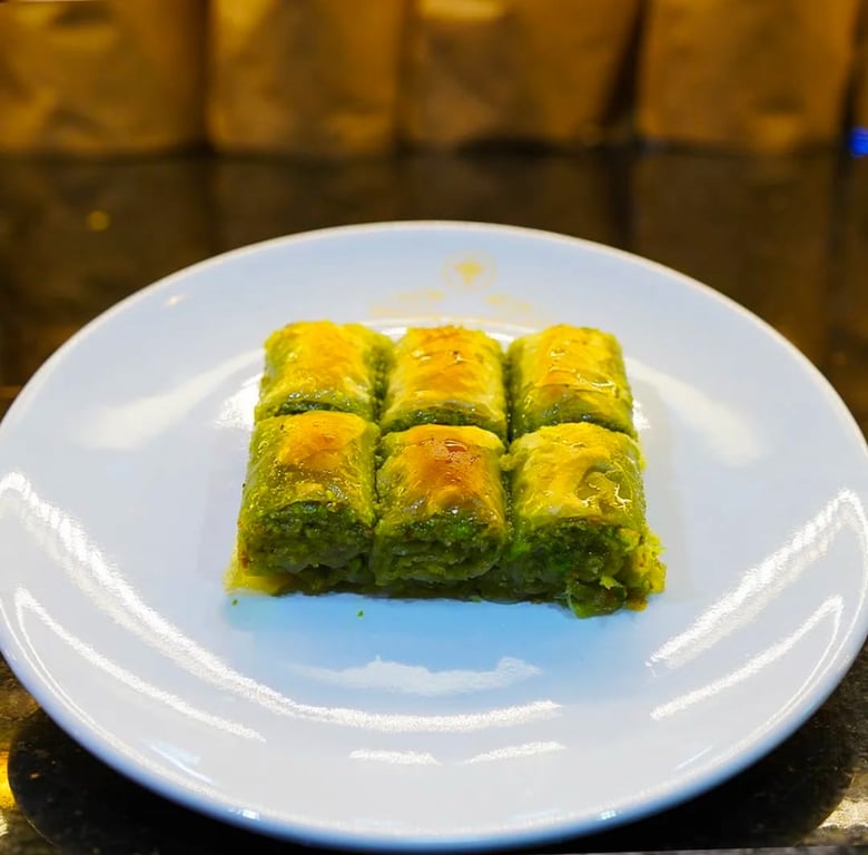 Baklavacı Şehzade Murat Usta