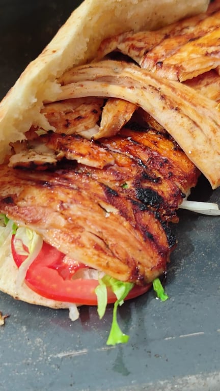 Sade Döner