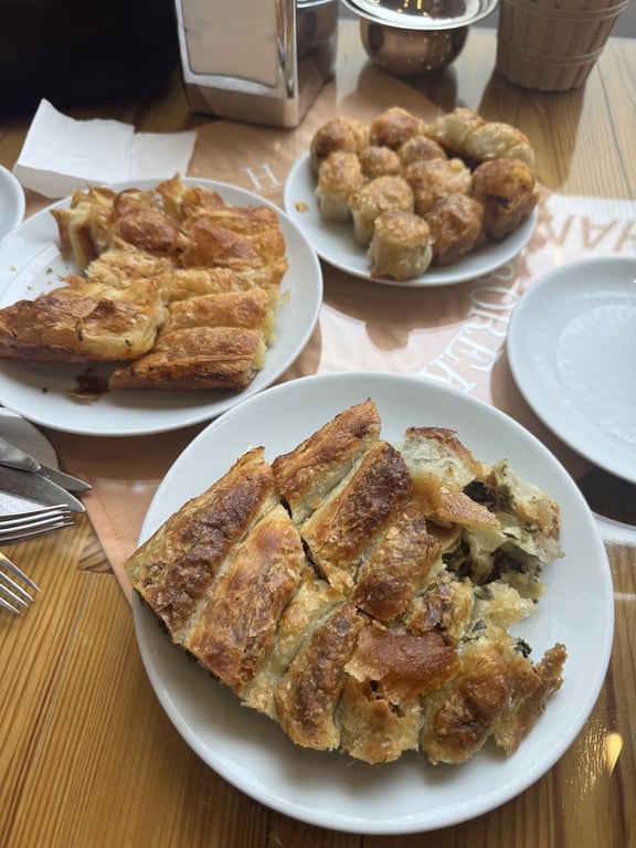 Hanımeli Börek