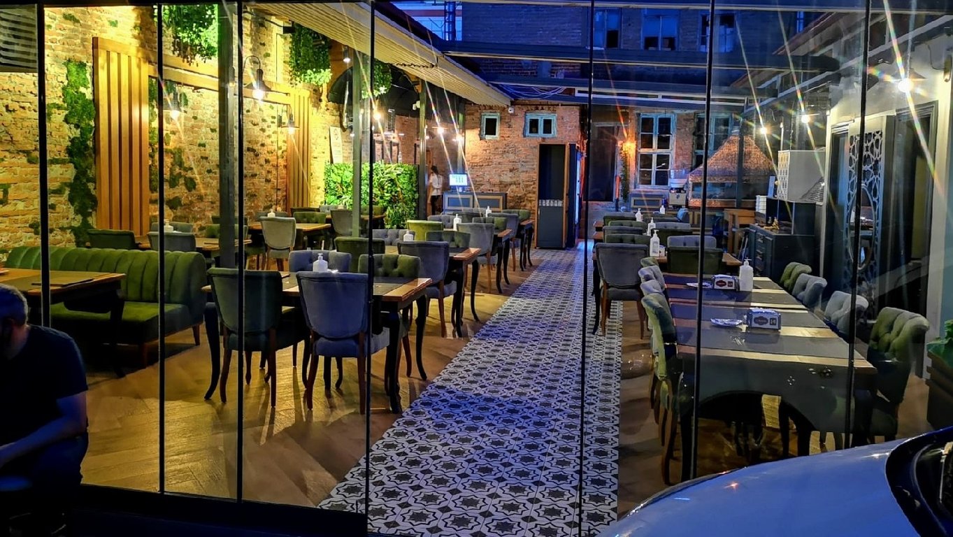 Konak Restoran Bafra Pidesi Ve Kebap Salonu