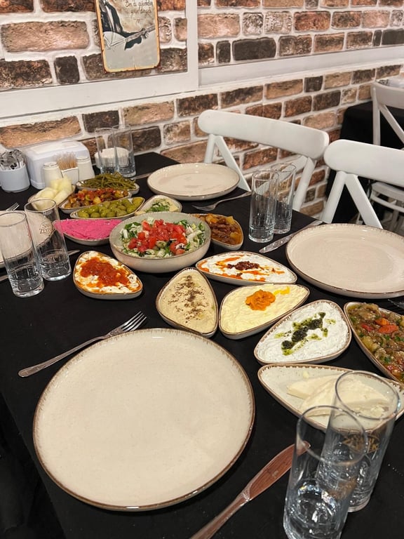 Kıbrıs Meyhanesi