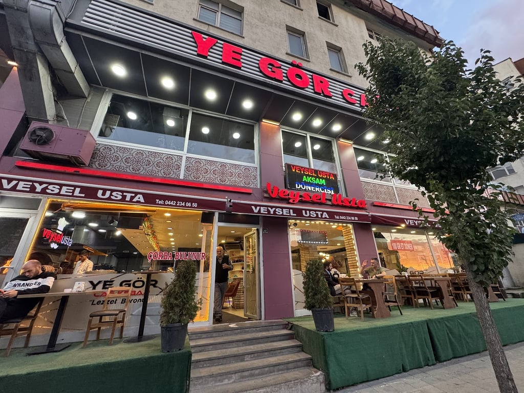 Veysel Usta Cağ Kebap
