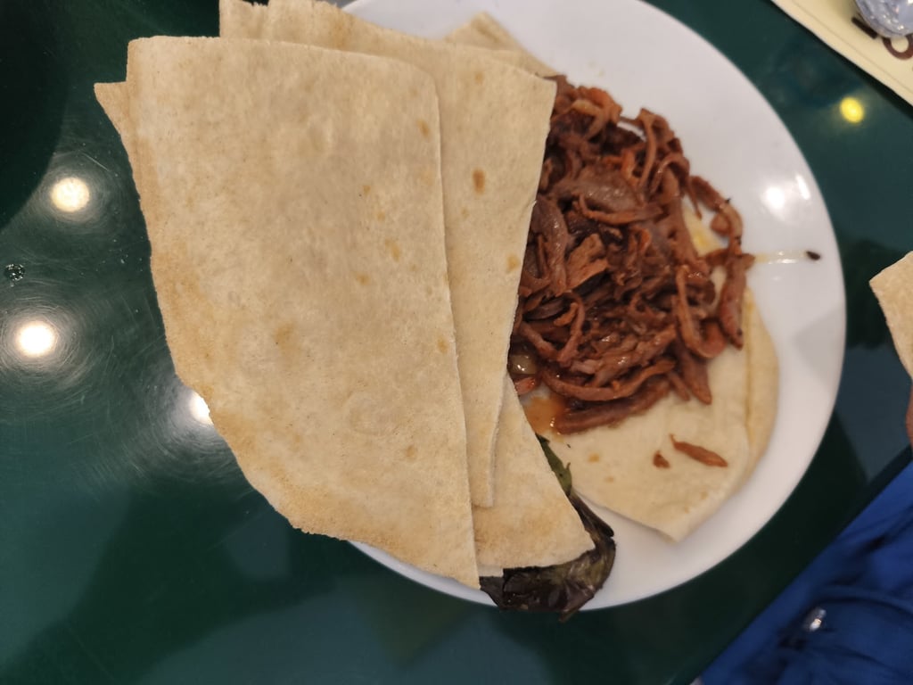 Çömçe Et Lokantası