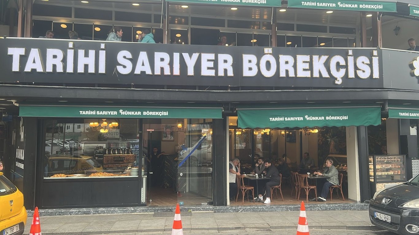 Tarihi Sarıyer Hünkar Börekçisi