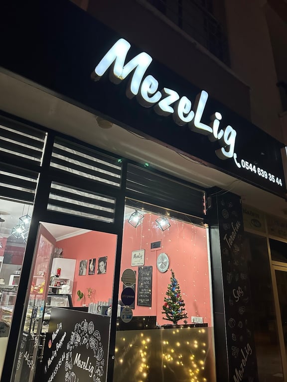 MezeLig